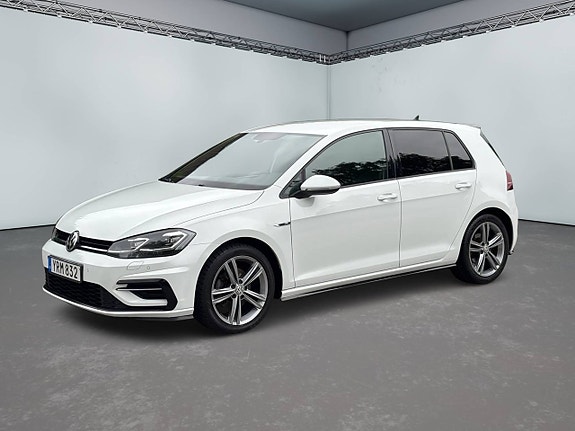Volkswagen Golf I 2 of 16