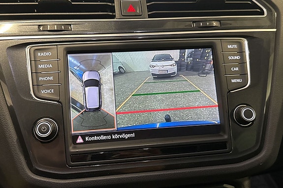 Volkswagen Tiguan 19 of 22