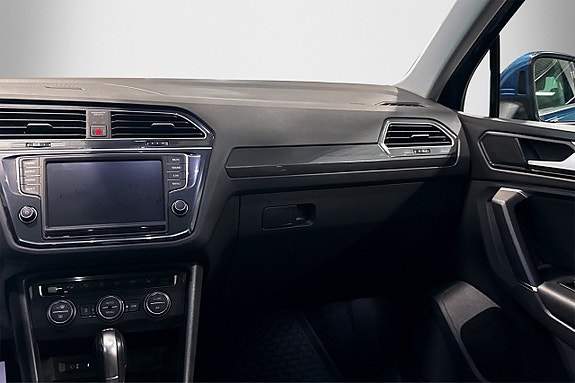 Volkswagen Tiguan 15 of 22