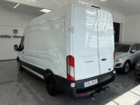 Ford Transit 3 of 23