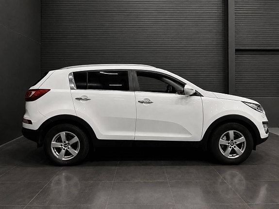 Kia Sportage 2 of 14