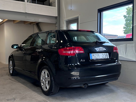 Audi A3 4 of 14
