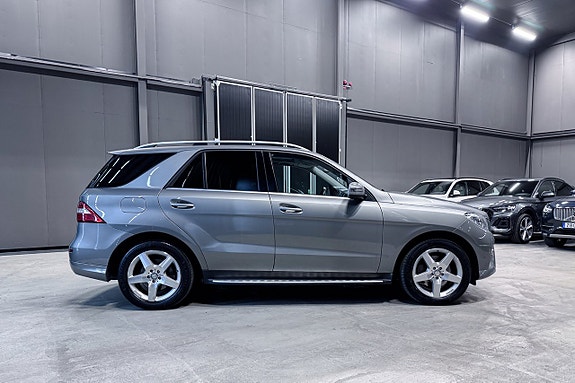 Mercedes-Benz ML250 7 of 18