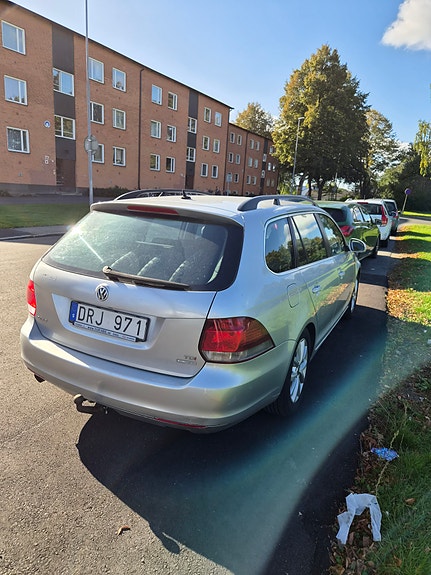 Volkswagen Golf VI 3 of 4