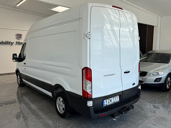 Ford Transit 3 of 23