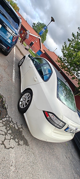 Saab 9-3 4 of 5