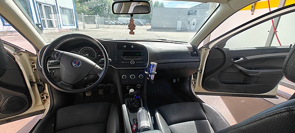 Saab 9-3 5 of 5