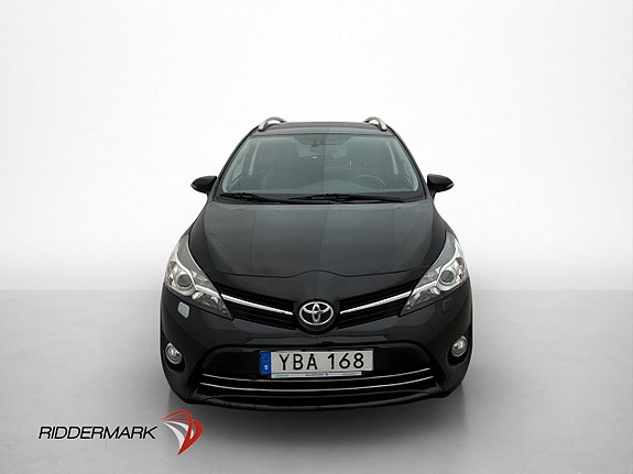 Toyota Verso 2 of 27