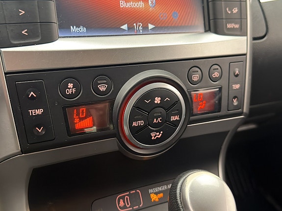 Toyota Verso 21 of 27