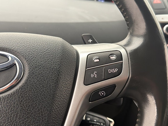 Toyota Verso 17 of 27