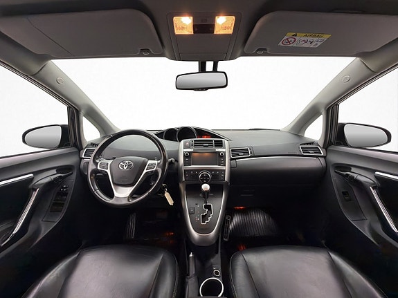 Toyota Verso 15 of 27