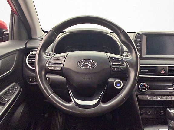 Hyundai Kona 10 of 26
