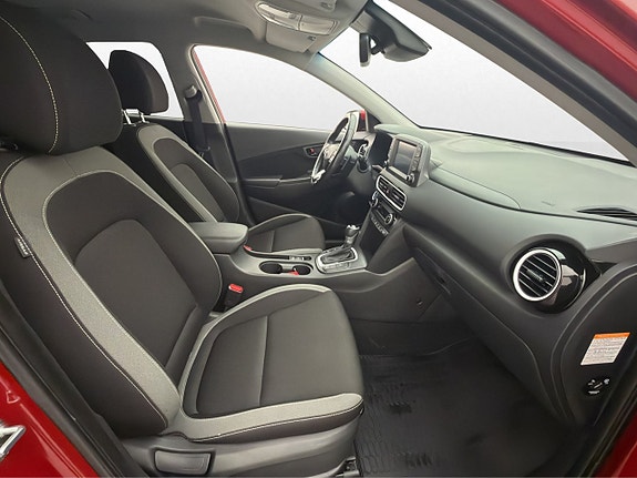 Hyundai Kona 11 of 26
