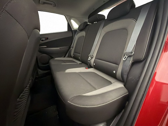 Hyundai Kona 13 of 26