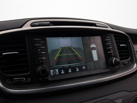 Kia Sorento 22 of 30