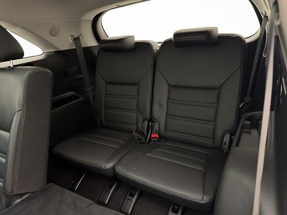 Kia Sorento 15 of 30