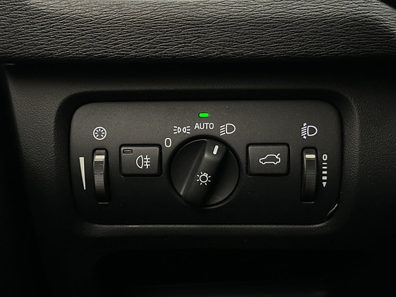 Volvo V40 21 of 22