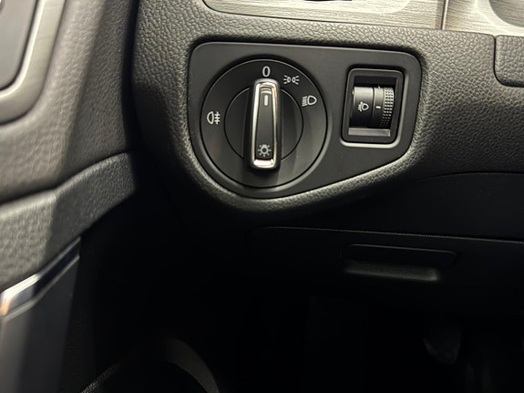 Volkswagen Golf I 11 of 23