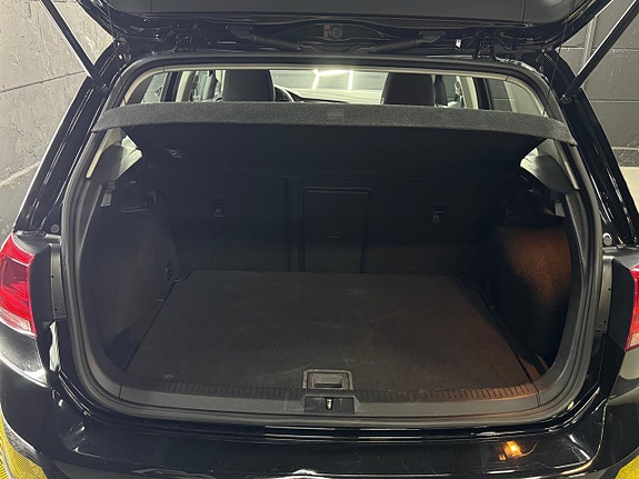 Volkswagen Golf I 19 of 23