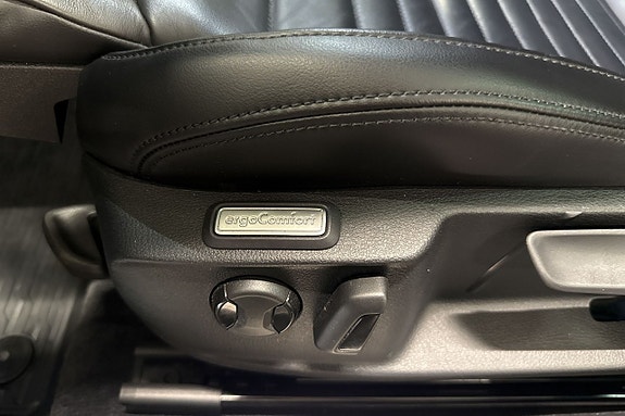 Volkswagen Passat 14 of 22
