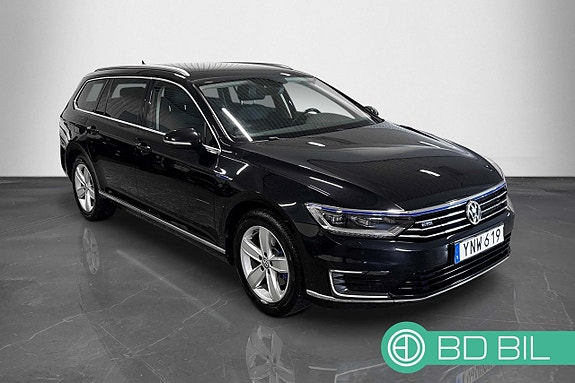 Volkswagen Passat 6 of 22