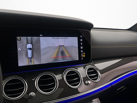 Mercedes-Benz E63 19 of 30