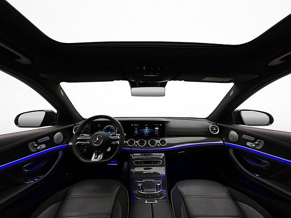 Mercedes-Benz E63 18 of 30