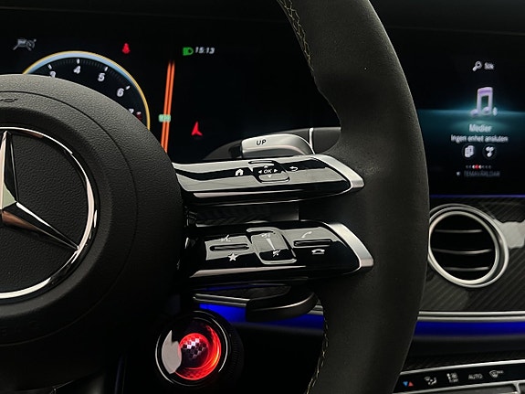 Mercedes-Benz E63 17 of 30