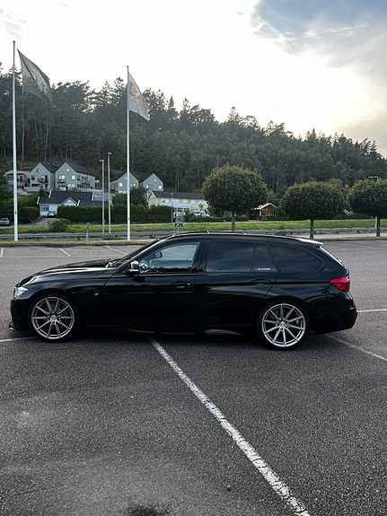 BMW 340i 3 of 10