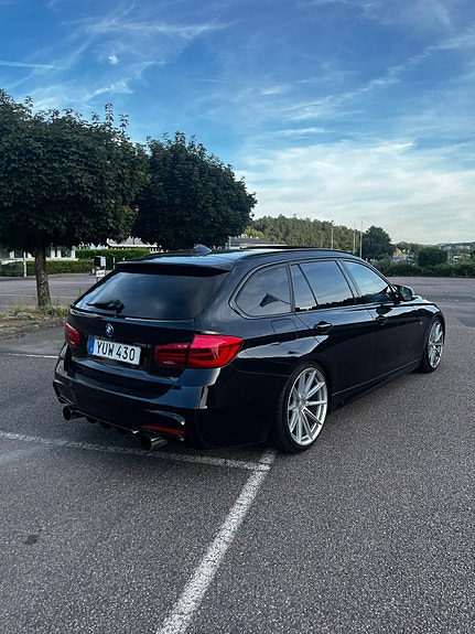 BMW 340i 5 of 10
