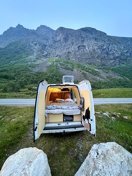 Ford Transit Connect 6 of 12