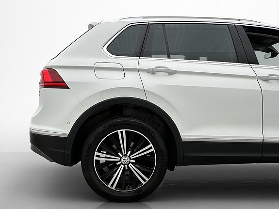Volkswagen Tiguan 29 of 30