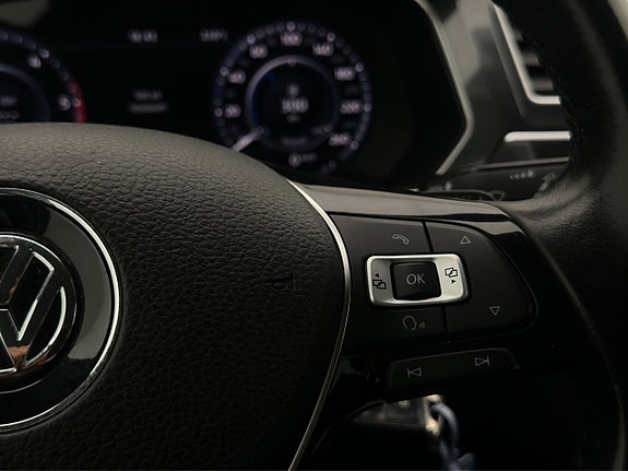 Volkswagen Tiguan 17 of 30