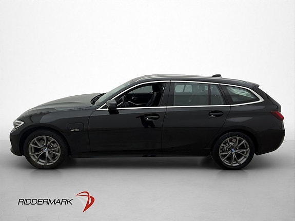 BMW 330e 4 of 30
