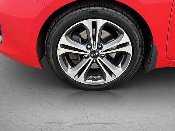 Kia Ceed 28 of 30