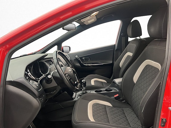 Kia Ceed 12 of 30