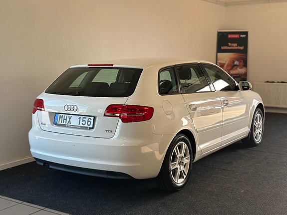 Audi A3 5 of 19