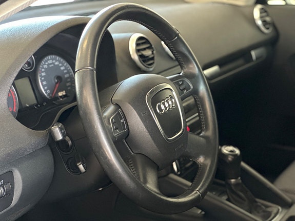 Audi A3 10 of 19
