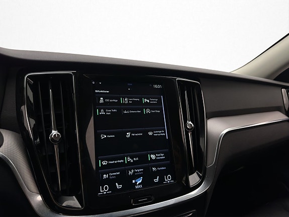 Volvo V60 23 of 30