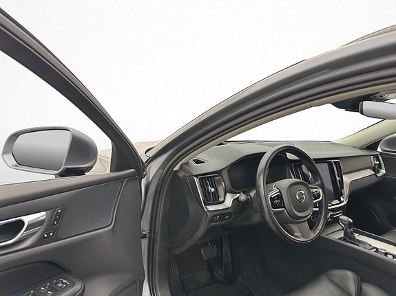 Volvo V60 12 of 30