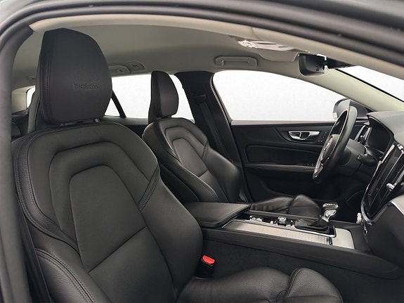 Volvo V60 15 of 30