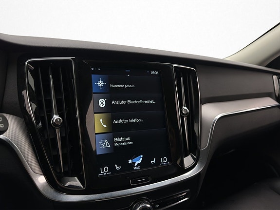 Volvo V60 22 of 30