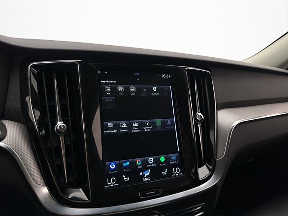 Volvo V60 25 of 30