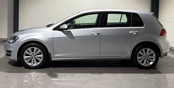 Volkswagen Golf VII 3 of 15