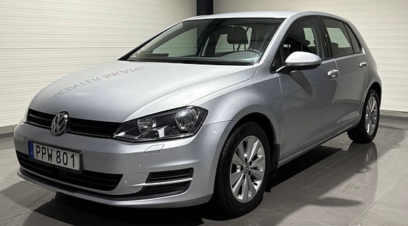 Volkswagen Golf VII 2 of 15