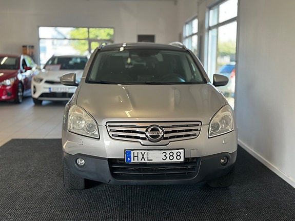 Nissan Qashqai+2 2 of 21