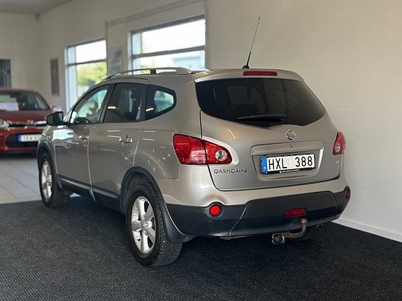 Nissan Qashqai+2 8 of 21