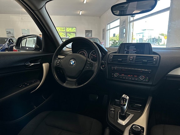 BMW 118d 11 of 24