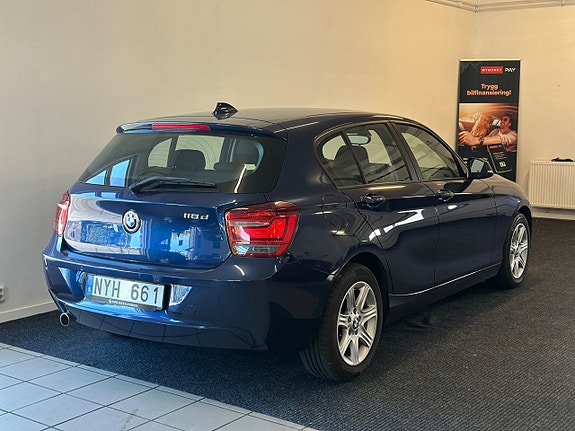 BMW 118d 5 of 24