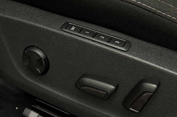 Skoda Octavia 14 of 30